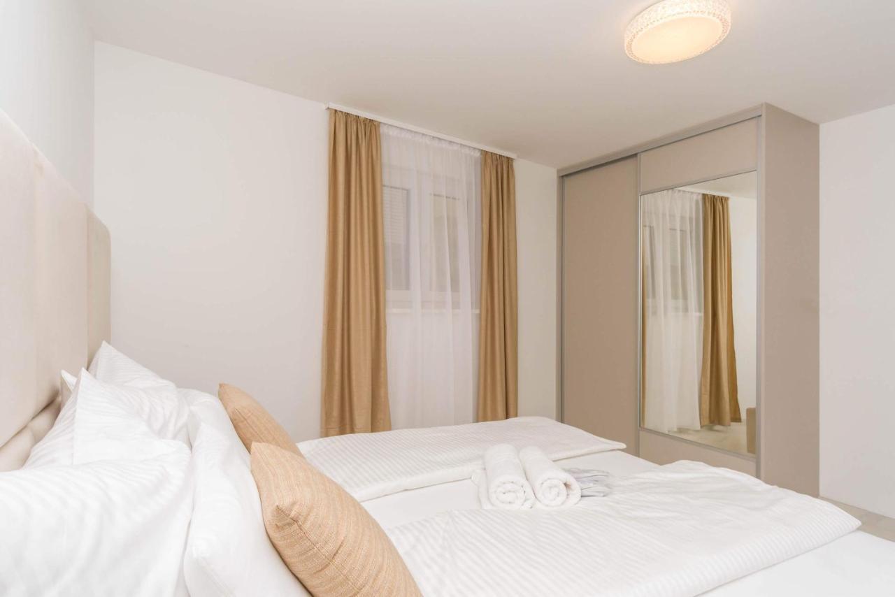 Apartmani Simi - The Sun Crikvenica Exterior foto